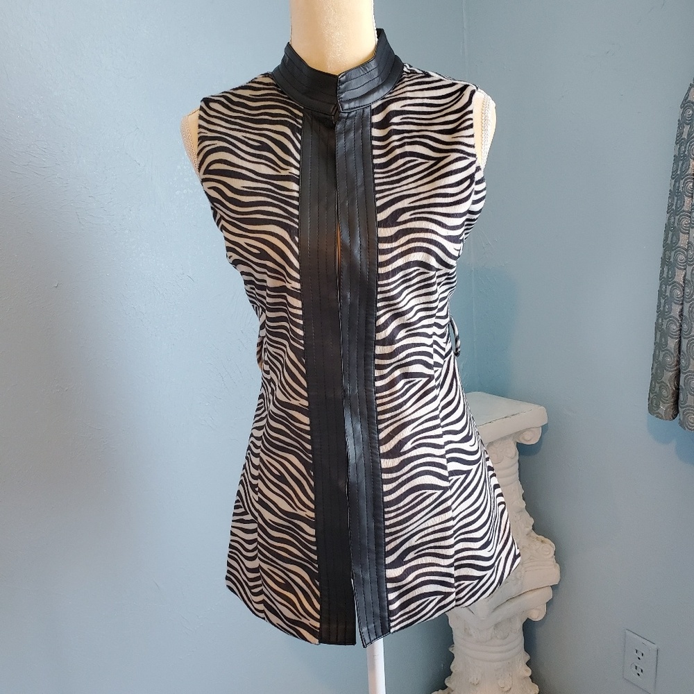 AMX zebra print faux fur vest B37